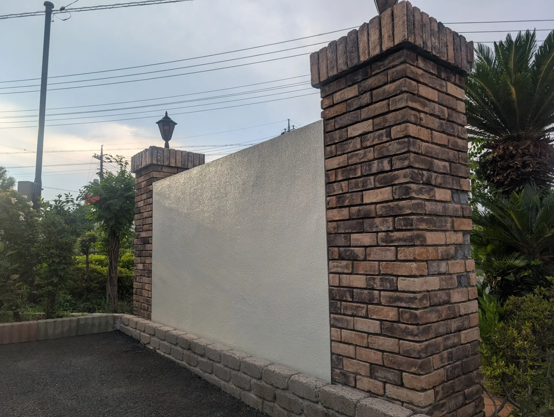 埼玉県鴻巣市　H様邸　ブロック塀塗装工事